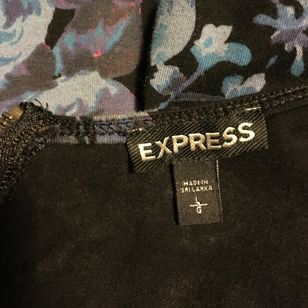 Shirt - Picture 4 of 4